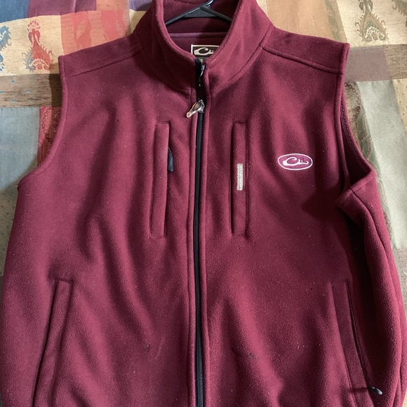 Maroon drake vest - Picture 1 of 3